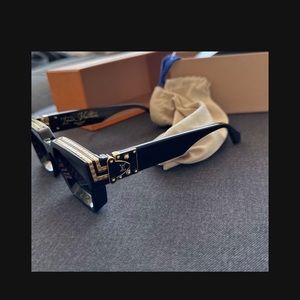 Louis Vuitton Millionaires